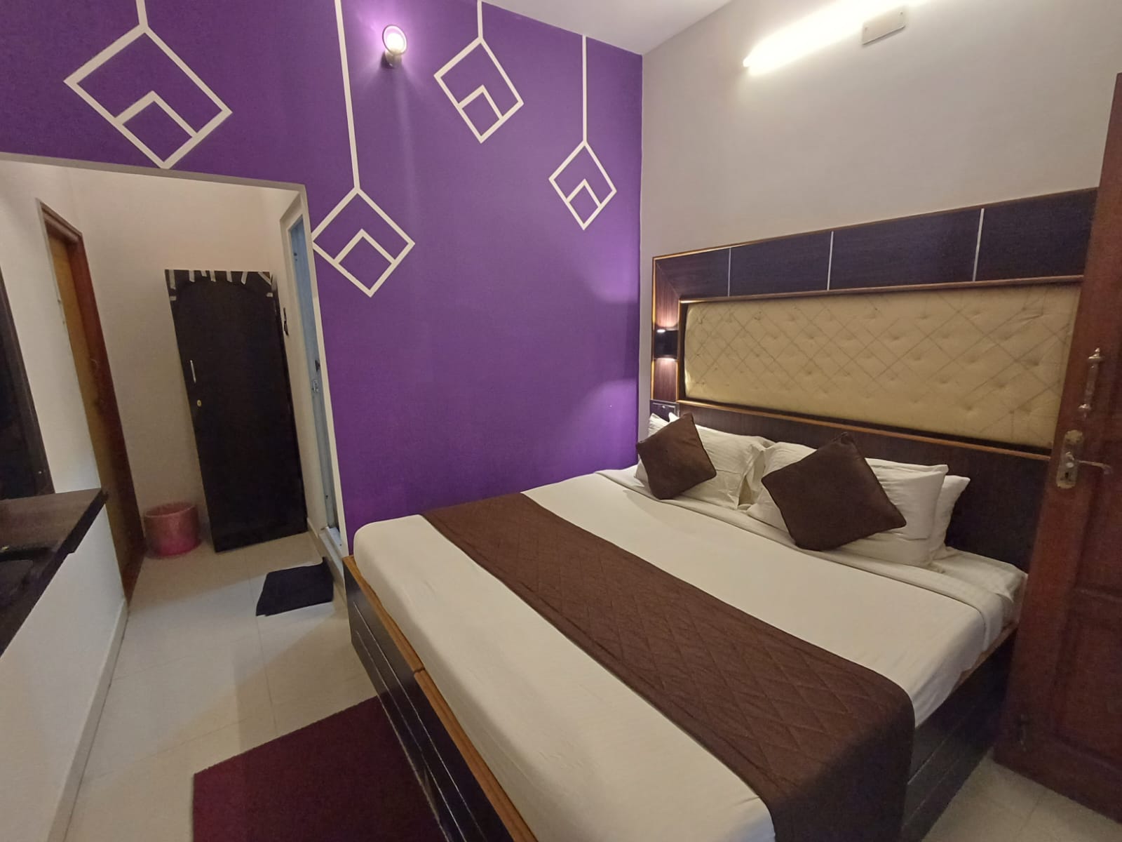 Room Image 2
